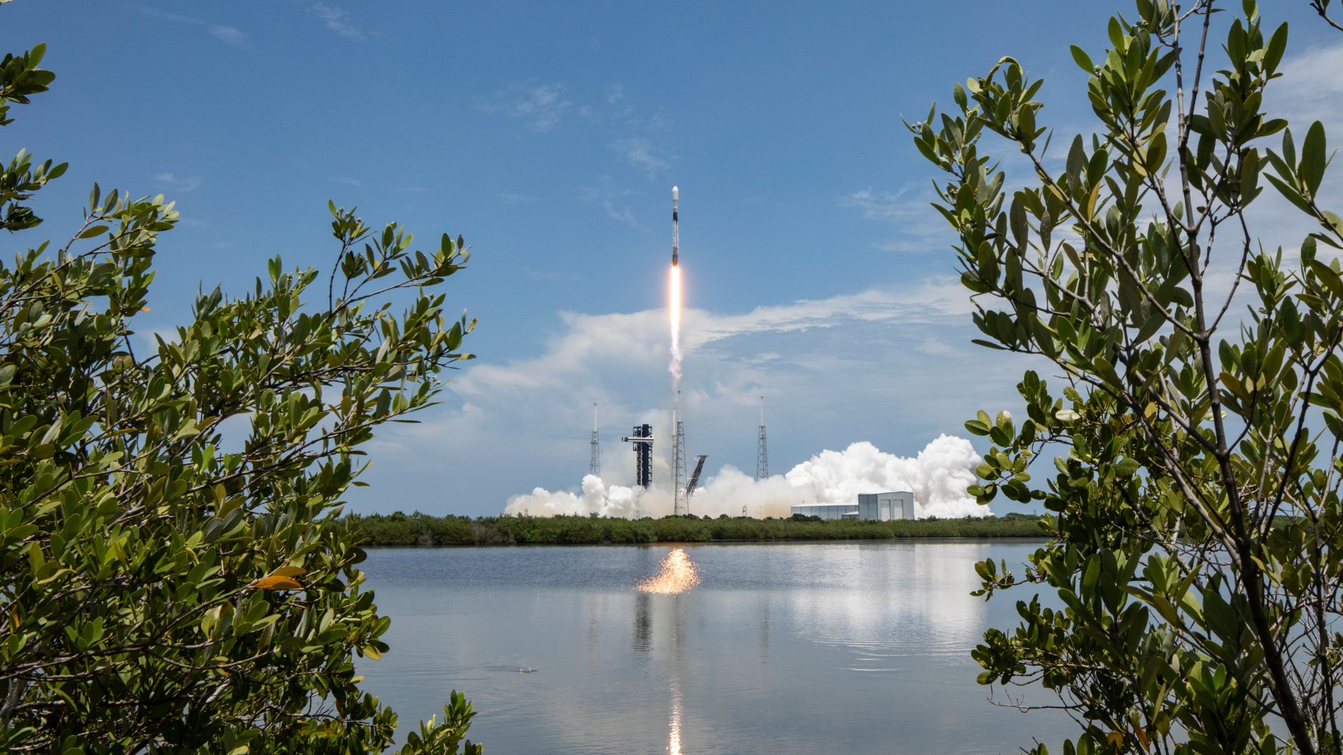 GPS III SV08 launch on a SpaceX rocket